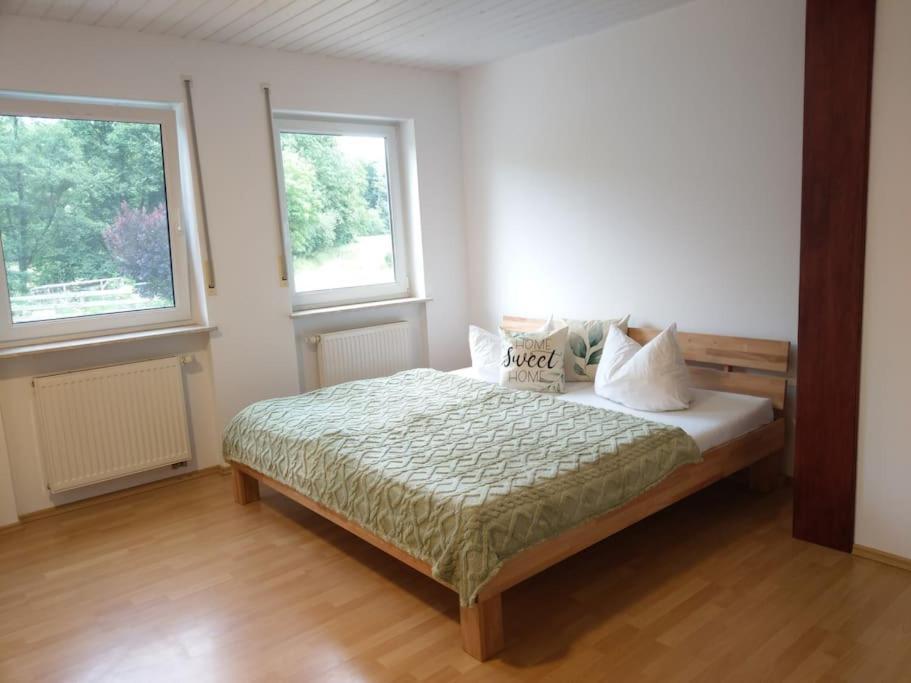 Wald-Apartment Limbach-Oberfrohna Ngoại thất bức ảnh